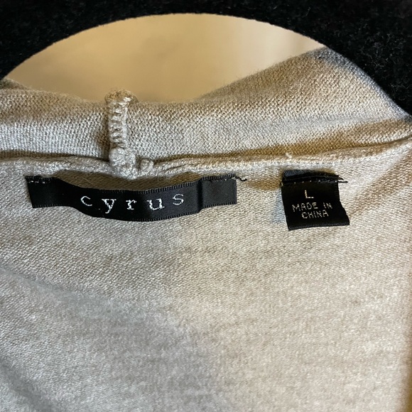 Cyrus Gray Soft & Comfy Open Front Duster Long Cardigan w/ Front Pockets Size L - Picture 3 of 10